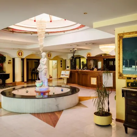 호텔 Grand Osman Ristorante Il Danubio 아테나루카나