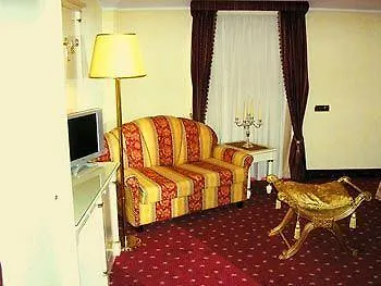 Grand Osman&spa E Ristorante Il Danubio Hotel