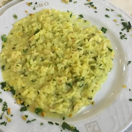 Grand Osman Ristorante Il Danubio 호텔 아테나루카나