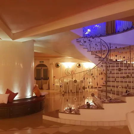 Hotel Grand Osman&spa E Ristorante Il Danubio 4*